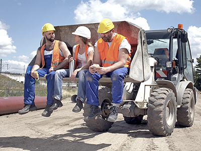 Outdoor workers need better sun protection on the job